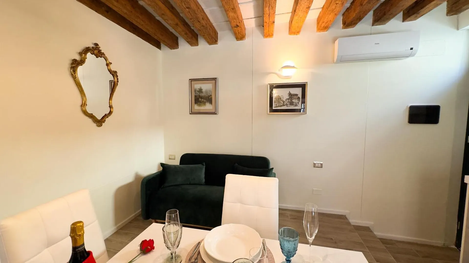 Apartment Graceful Venice Barnaba Suite